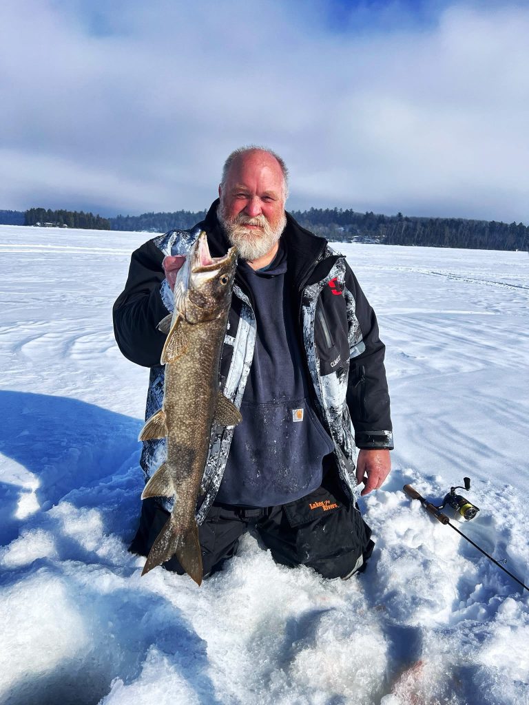 Ice Fishing Guest2